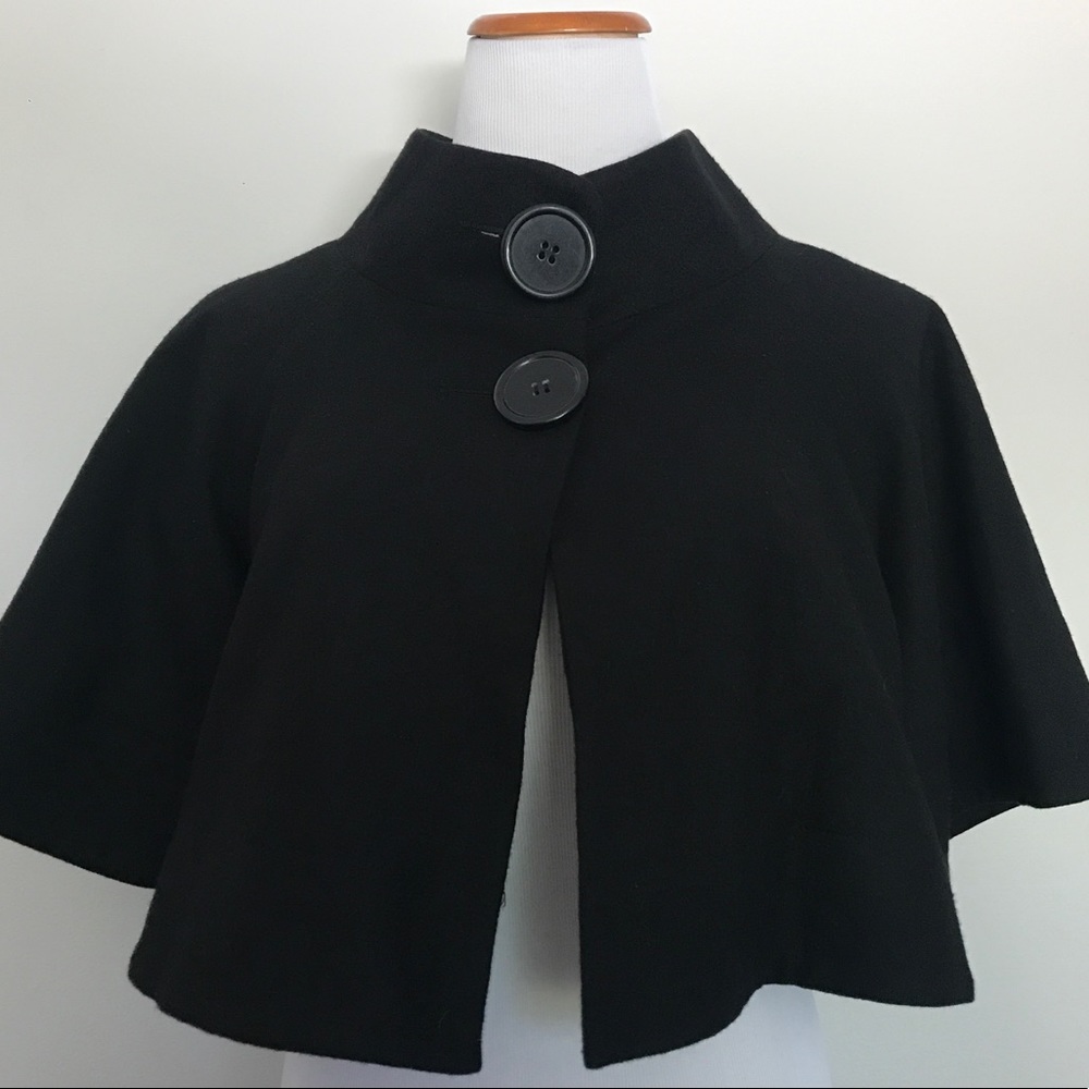 Saks Fifth Avenue short cropped wool capelet cape